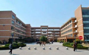 大学自我评价个人总结8篇