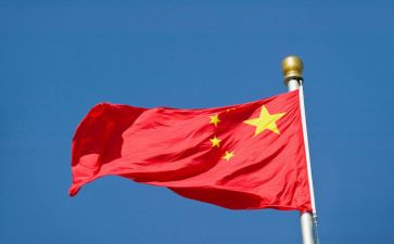红旗作文推荐8篇