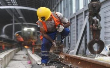 2024年施工年度总结参考8篇