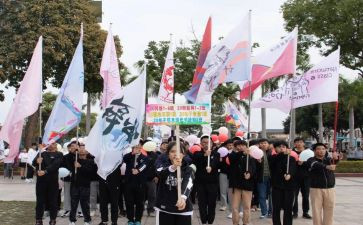 小学学校运动会活动总结7篇