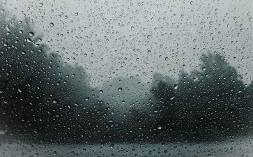 小班《下雨》教案最新8篇