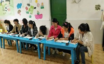 小班主班学期工作总结精选7篇